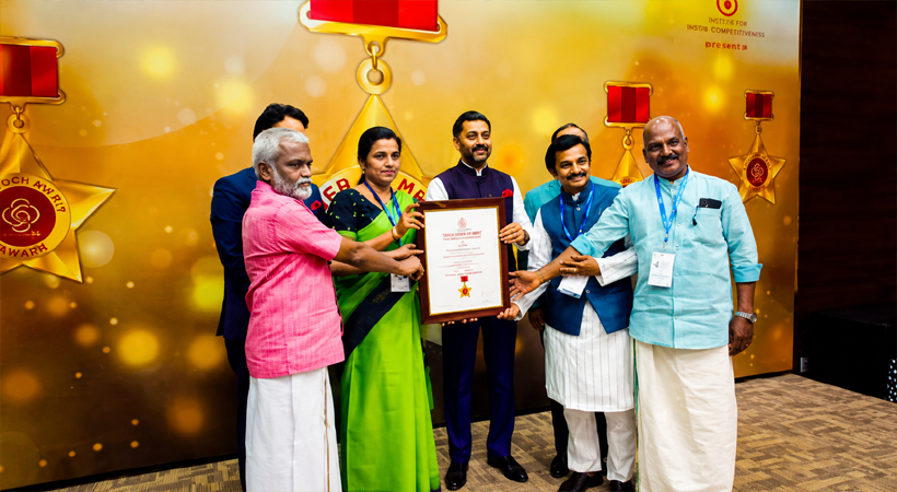 മുഹമ്മയുടെ അഭിമാനം ലോകവേദിയിൽ; ‘സമ്പൂർണ യോഗ ഗ്രാമം’ എന്ന നേട്ടത്തിന് രാജ്യാന്തര സ്കോച്ച് അവാർഡ്