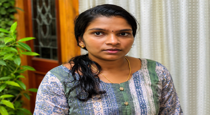 മുഹമ്മയുടെ സംഗീത: ഹൃദയത്തിൽ മൂന്ന് ദ്വാരങ്ങളുമായി ജീവിതത്തെ വർണങ്ങളാൽ വരയ്ക്കുന്ന ധീര പെൺകുട്ടി