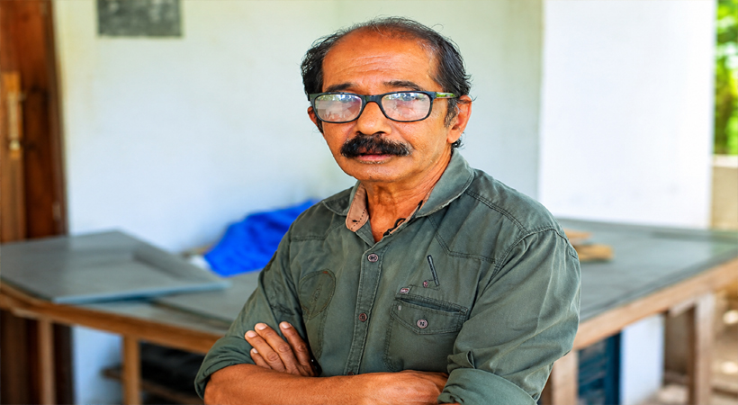 മുഹമ്മയുടെ ശശിധരൻ മാഷ്; വാക്കുകളുടെ ക്ലാസ് റൂമിൽ നിന്ന് വർണ്ണങ്ങളുടെ ലോകത്തേക്ക് വിരിഞ്ഞ ഒരു കലാജീവിതം