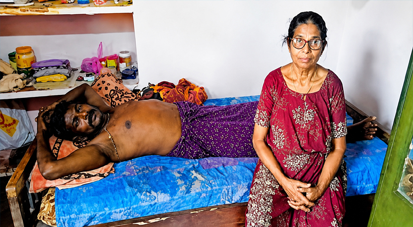 അമ്മയ്ക്ക് കാൻസർ… മകന് വൃക്കരോഗം; കണ്ണീരിലായ ഒരു കുടുംബം ഇന്ന് കരുണയുടെ കൈത്താങ്ങ് തേടുന്നു