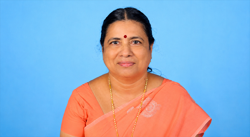 മുഹമ്മയുടെ അഭിമാനമായി മിനികുമാരി ടീച്ചർ; ‘അക്ഷയ ശ്രീ’ ജില്ലാതല പുരസ്കാരം കരസ്ഥമാക്കി