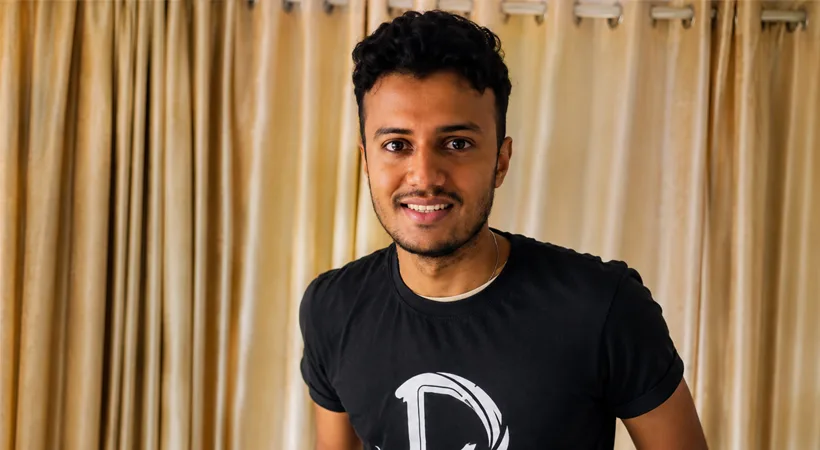 🌱 പത്ത് ദിവസം കൊണ്ട് വിളവ്; മുഹമ്മയിൽ ‘മൈക്രോഗ്രീൻസ്’ കൃഷിയുമായി യുവസംരംഭകൻ — റിസോർട്ടുകളിൽ നിന്ന് മികച്ച പ്രതികരണം